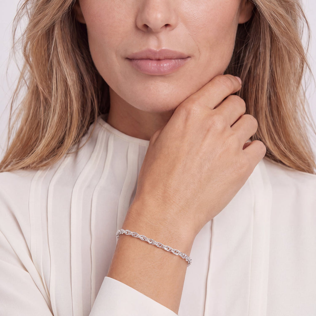 2251209