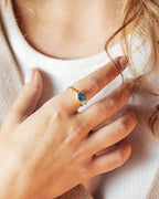 2219596